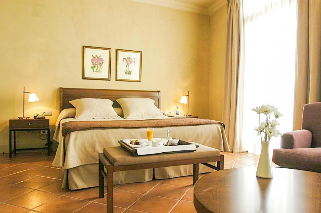 Bremon Boutique Hotel By Duquessa Hotel Collection Cardona Kültér fotó