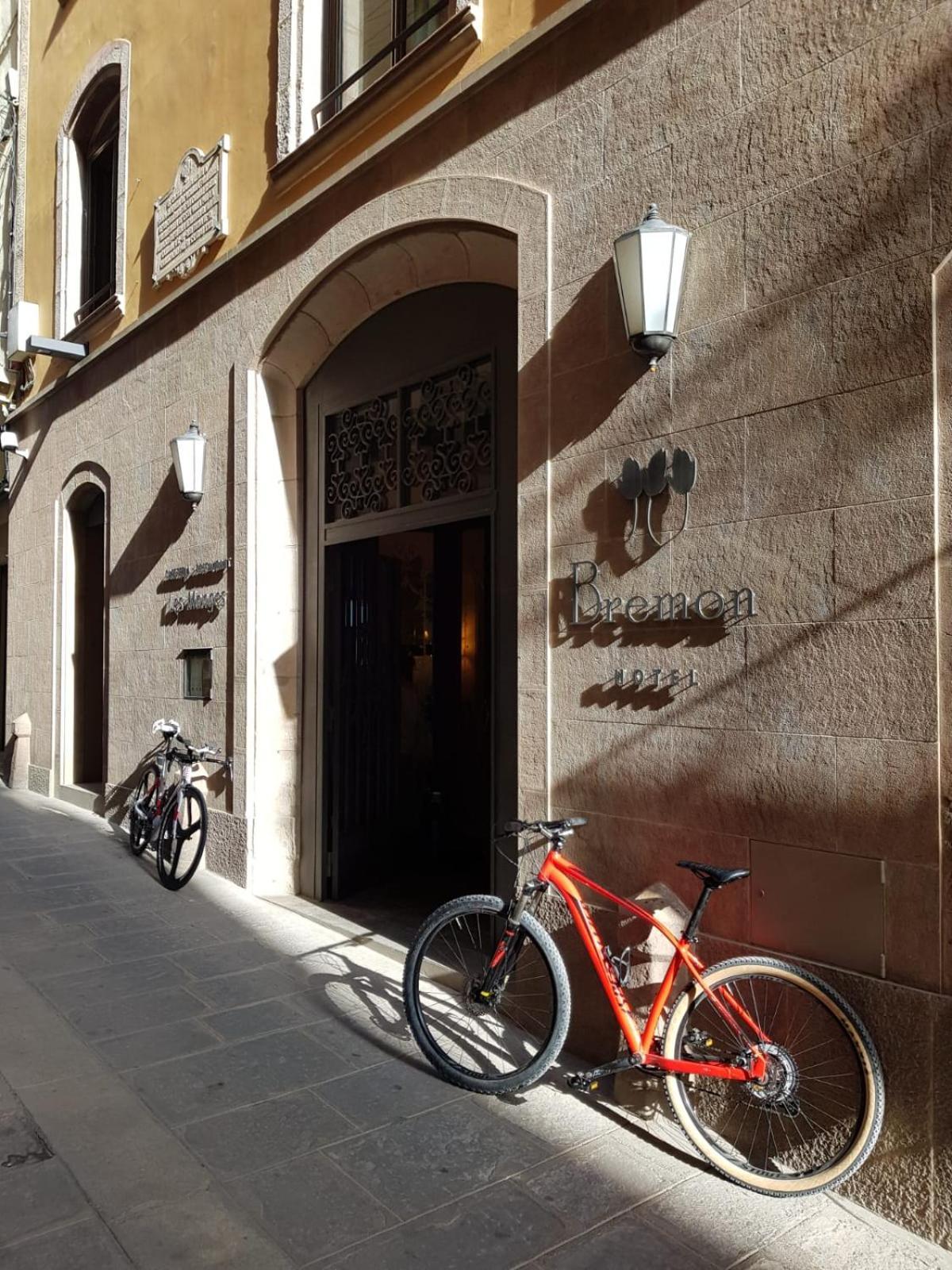 Bremon Boutique Hotel By Duquessa Hotel Collection Cardona Kültér fotó