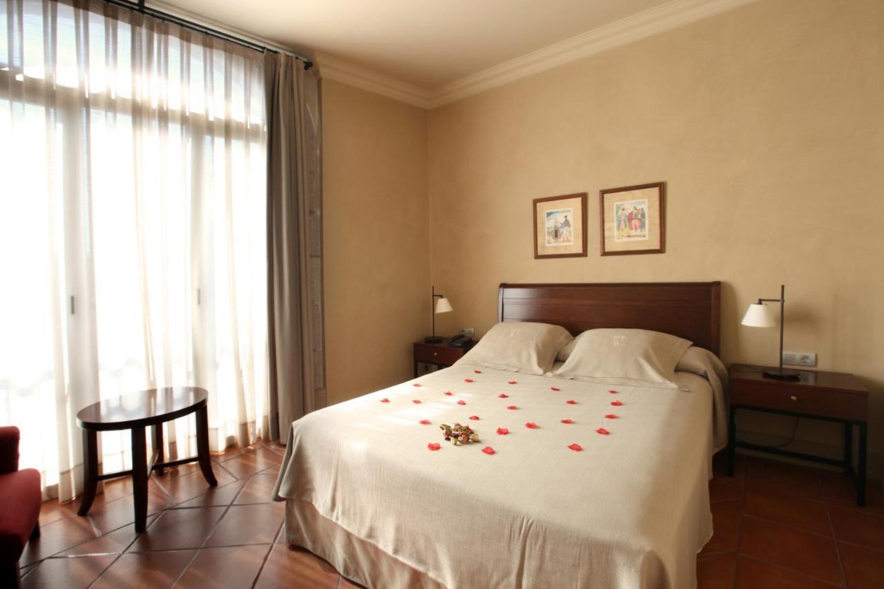 Bremon Boutique Hotel By Duquessa Hotel Collection Cardona Szoba fotó